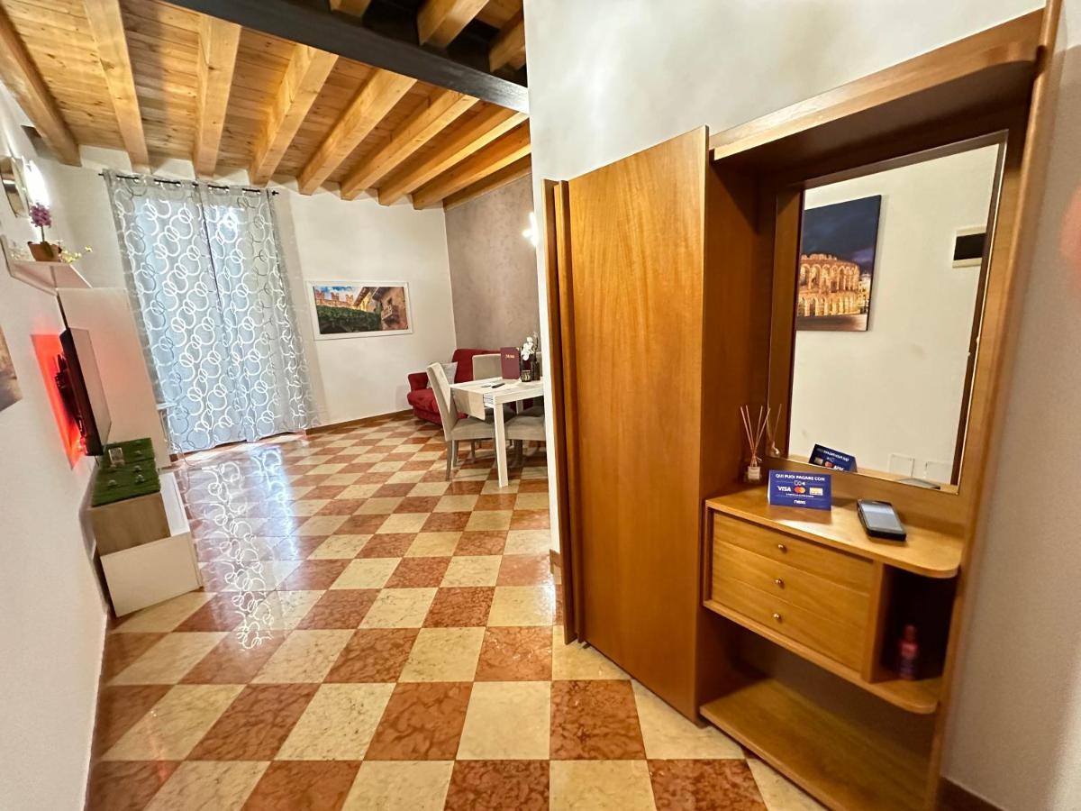 Imperial Home Mazzini Centro Verona 1 Esterno foto